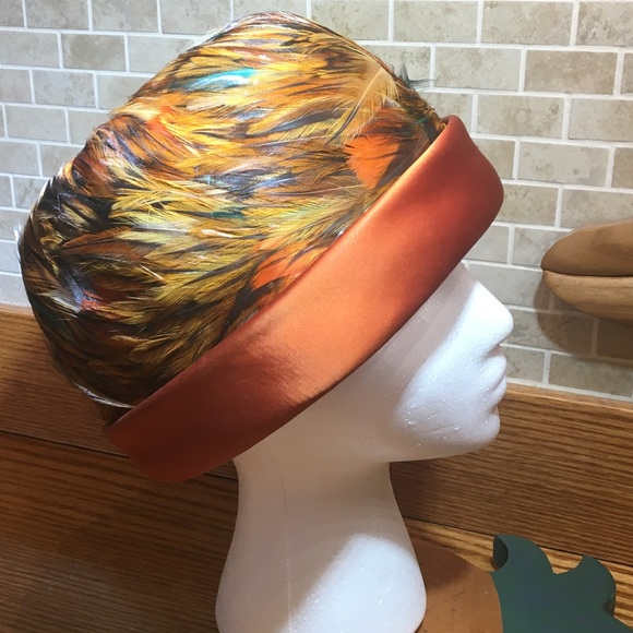 Rust Feathered hat from Grandma Jahn Collection - Picture 2 of 8